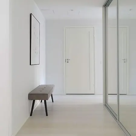 דירה Modern 2 Bedroom With Garage & Sauna By Nordic Collection
