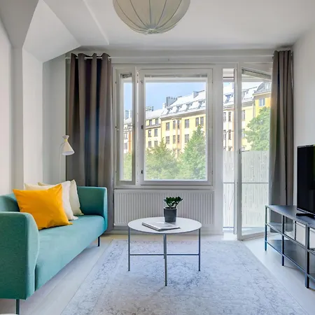 Modern 2 Bedroom With Garage & Sauna By Nordic Collection Apartment