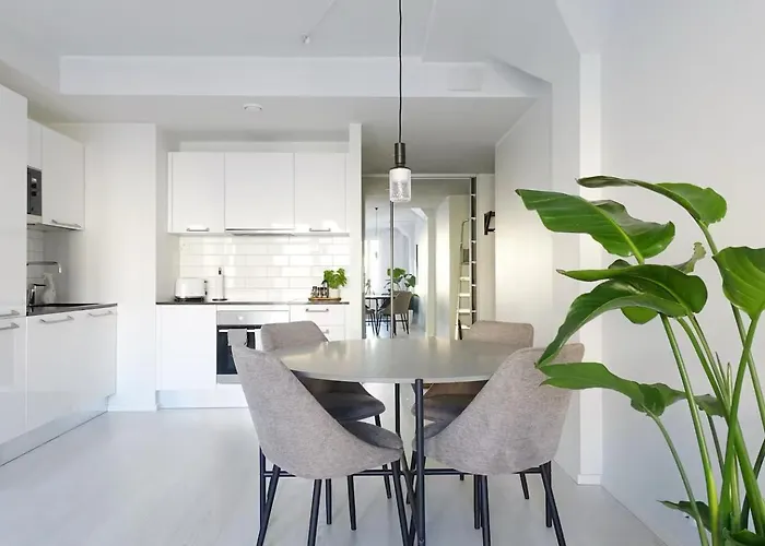 Modern 2 Bedroom With Garage & Sauna By Nordic Collection Apartmán *